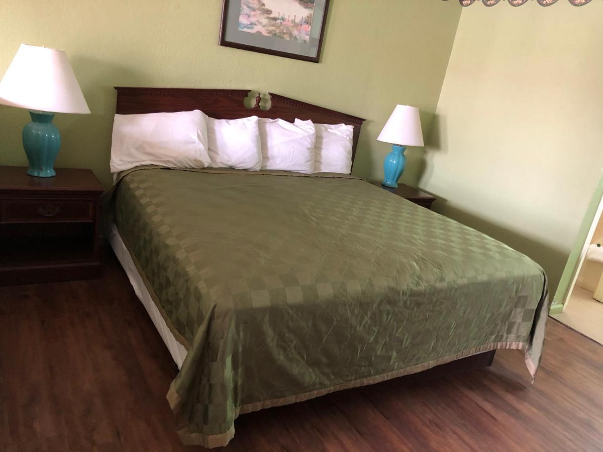 Lone Star Inn Сіско Екстер'єр фото